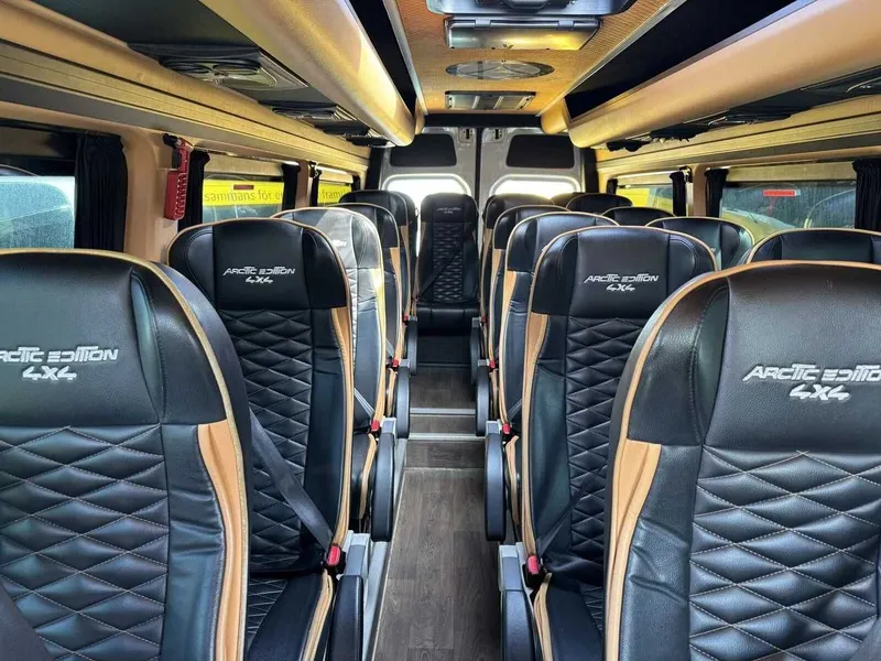 Микроавтобус Mercedes-Benz Sprinter 4x4 — фото 6