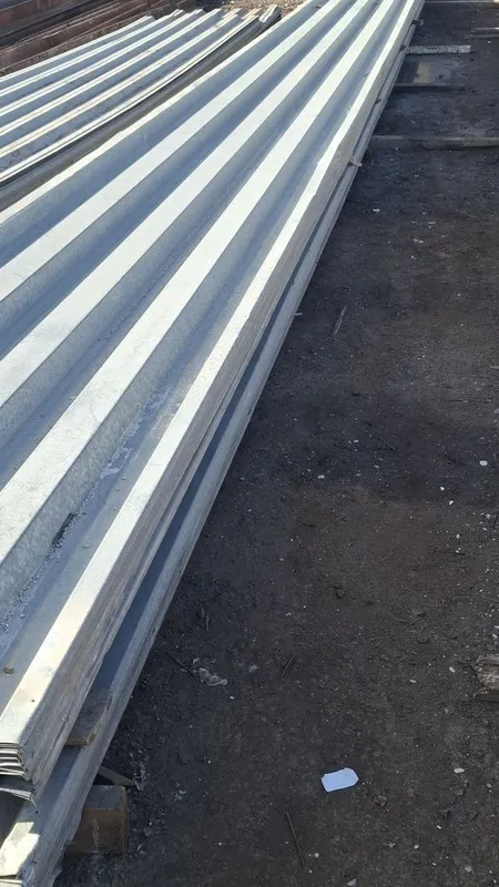 Profnastil sotiladi, holati ideal. 3