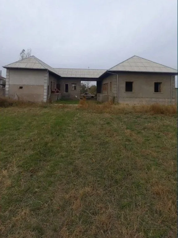Uy sotiladi Roxat postidan 25 km 10 xonaliy uy gaz svet bor 1 — фото 7