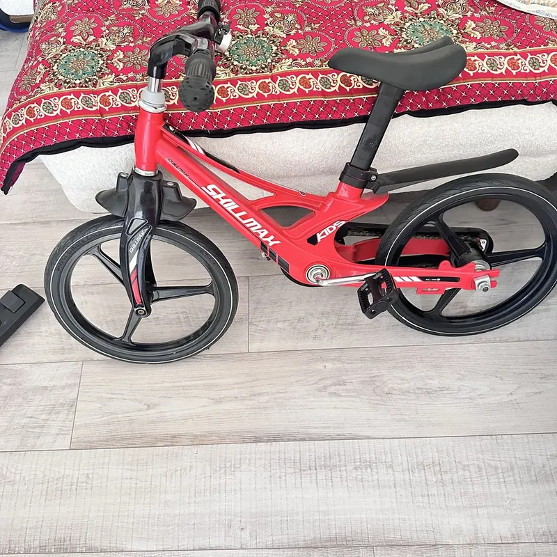 Spitsiz bolalar velosipedi! Spitsiz bolalar velosipedi!