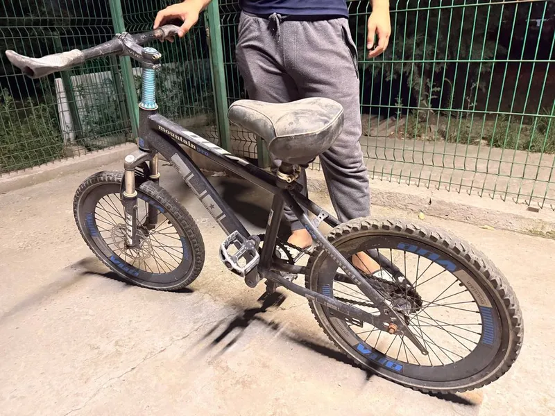 20/24 velosiped 20 beli vuy 24 sklmax — фото 1