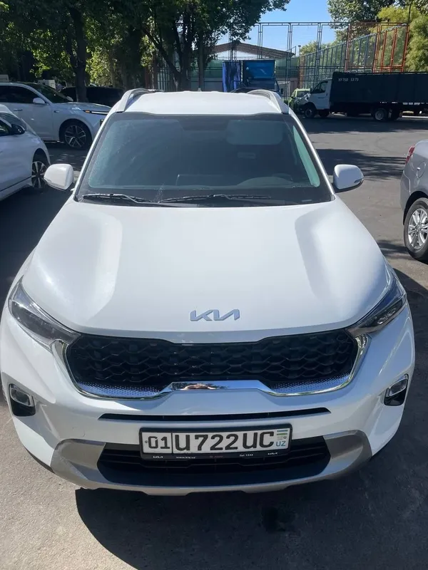 Киа Сонет, 2-я позиция, автомат, без люка 6 Киа Сонет, 2-я позиция, автомат, без люка 6