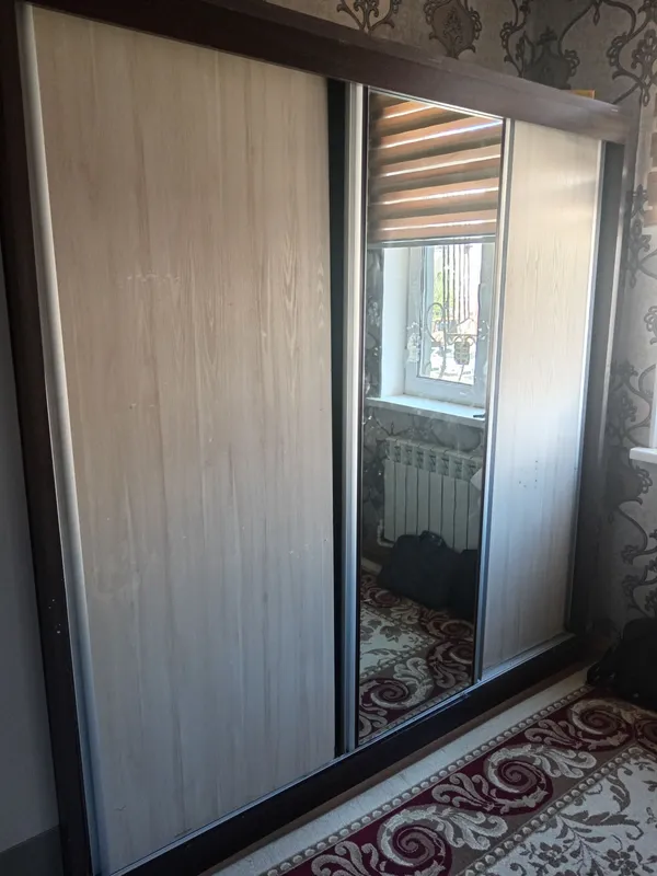 шкаф 2.20×2.00 метр. жагдайи таза