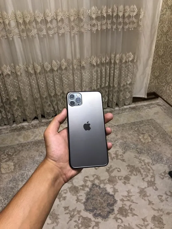 Iphone 11 pro MAX SROCHNO!!! — фото 2 Iphone 11 pro MAX SROCHNO!!! — фото 2