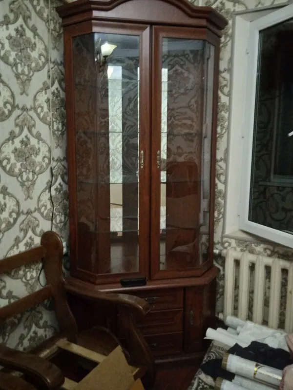 burchakli devor shkafi 1