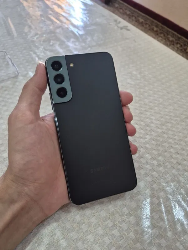 Samsung s22 plus 5g 8/256gb 1 Samsung s22 plus 5g 8/256gb 1