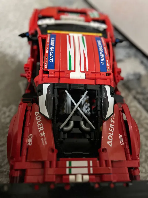 Продаю модель Ferrari (не оригинал LEGO) — фото 8