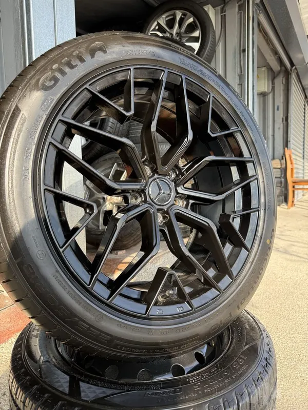 Диски и шины Lamborghini, состояние как новое 3 Диски и шины Lamborghini, состояние как новое 3