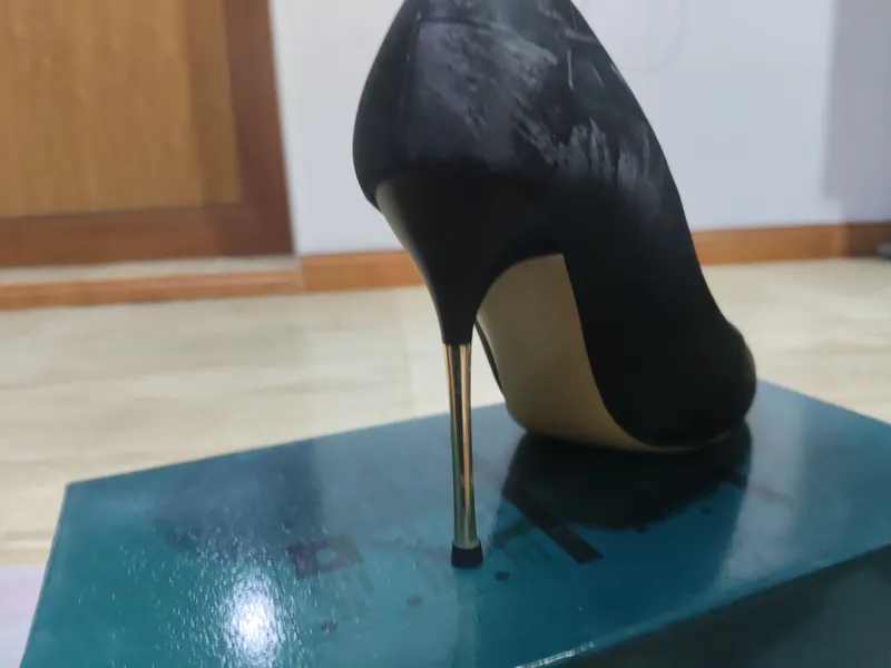 qora zamsh tufli 36/37 razmer 4 qora zamsh tufli 36/37 razmer 4