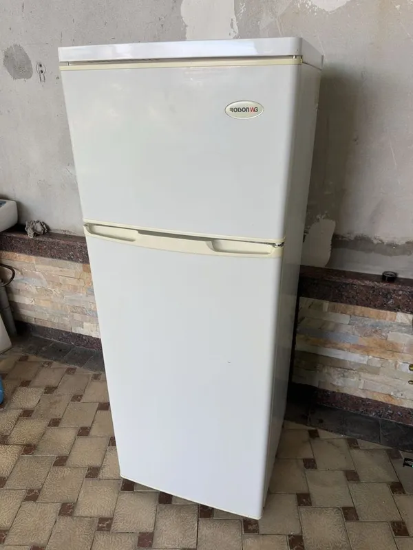 Haladilnik sotiladi holati zor yuvib tozalab qoyilgan 1
