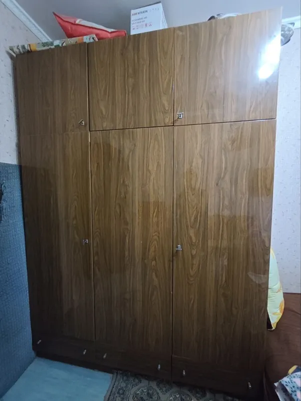 Продается шифонер Продается шифонер