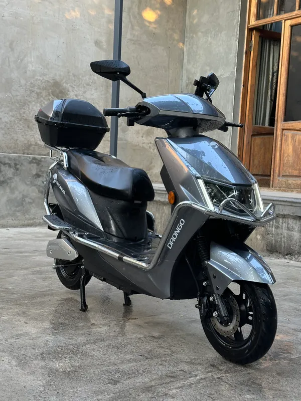 Skuter Sotiladi 1