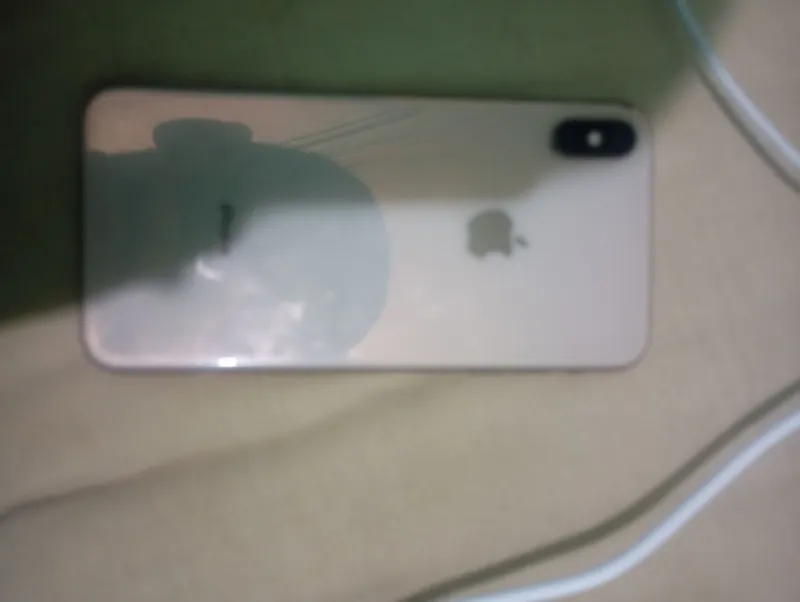 iPhone XS Max 1