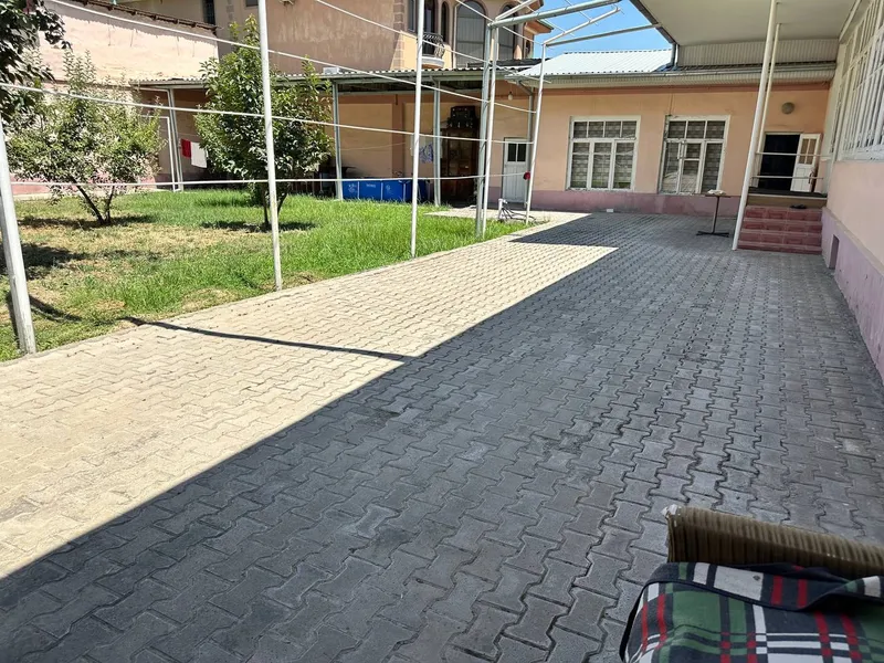 Продаётся угловой дом по ул. Дурмон Йули 2 Продаётся угловой дом по ул. Дурмон Йули 2