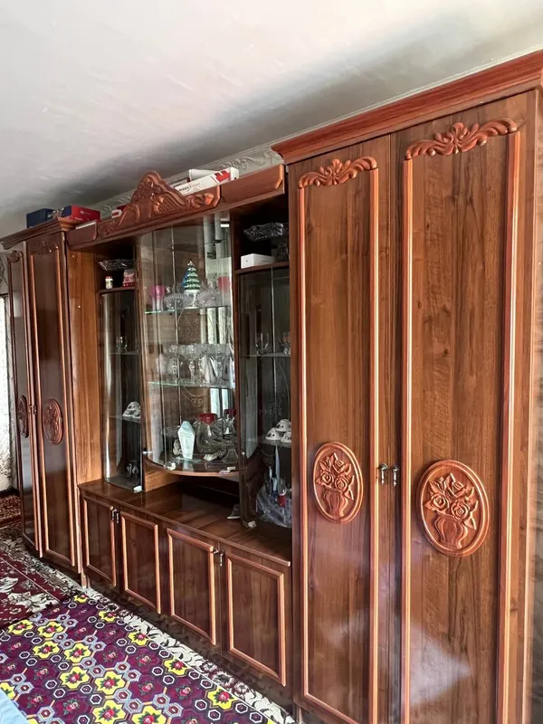 Сервант сатылады бахасы келисимли