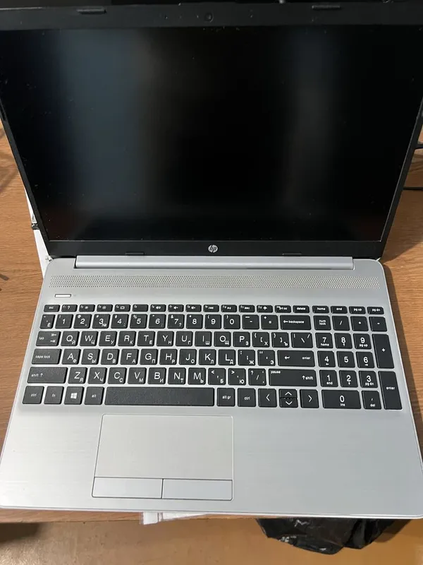 HP Ryzen 5 5500U 8/512Gb 2 HP Ryzen 5 5500U 8/512Gb 2