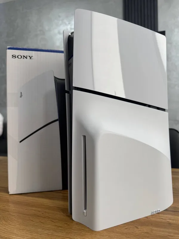 Playstation 5 slim 1tb с дисководом — фото 1