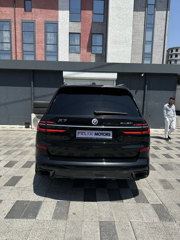 BMW X7 xDrive40i 3 BMW X7 xDrive40i 3