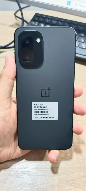 Onplus ACE 6T 16/256g Xitoy Versiya Imeykadan otga