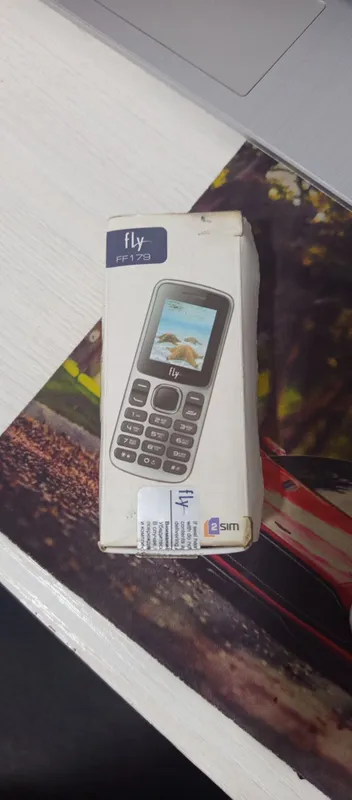 Fly FF179 telefon 2