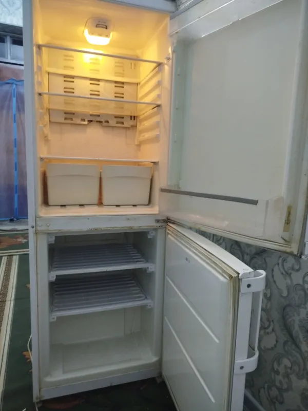 Холодильник Vestel 3