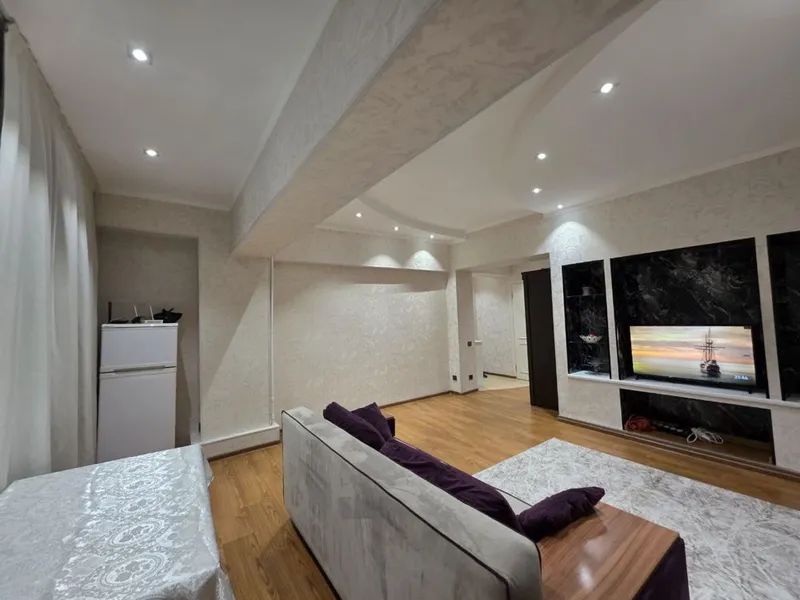 Аренда ЦУМ , Евродвушка , 50 м2 , м.Космонавтов — фото 2