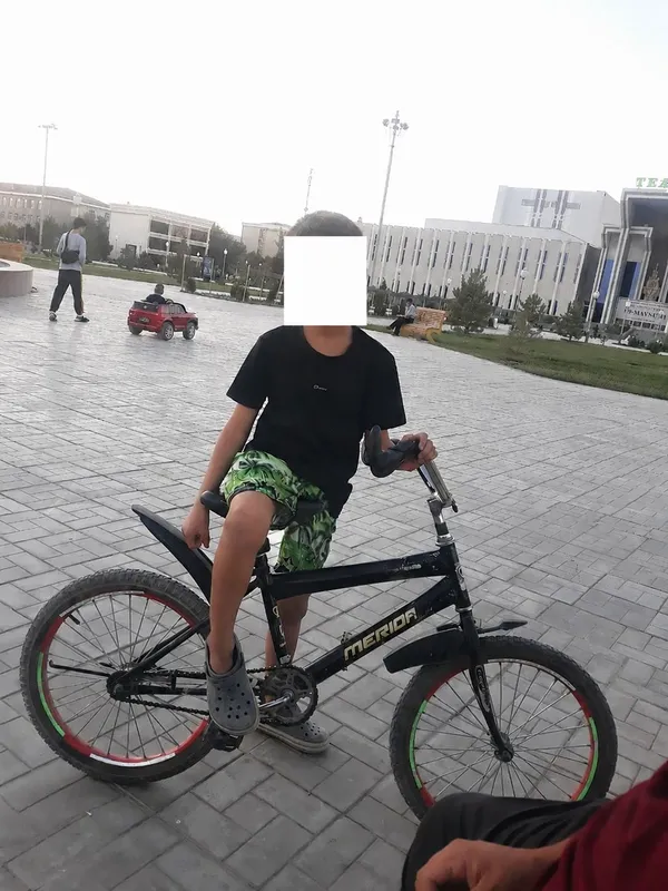 Продается велик срочно