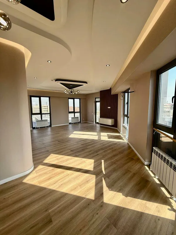 3-комнатная квартира, 116 м², ЖК Akay City — фото 1