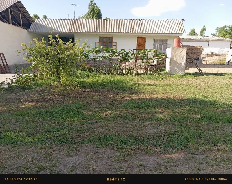 Yer sotiladi 10 sotix 2 xonali uyi bilan — фото 1