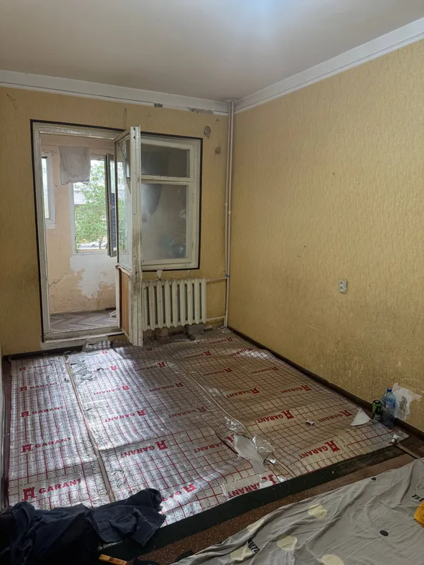 Продается квартира с французской планировкой в Куйлюке, рядом с метро 1