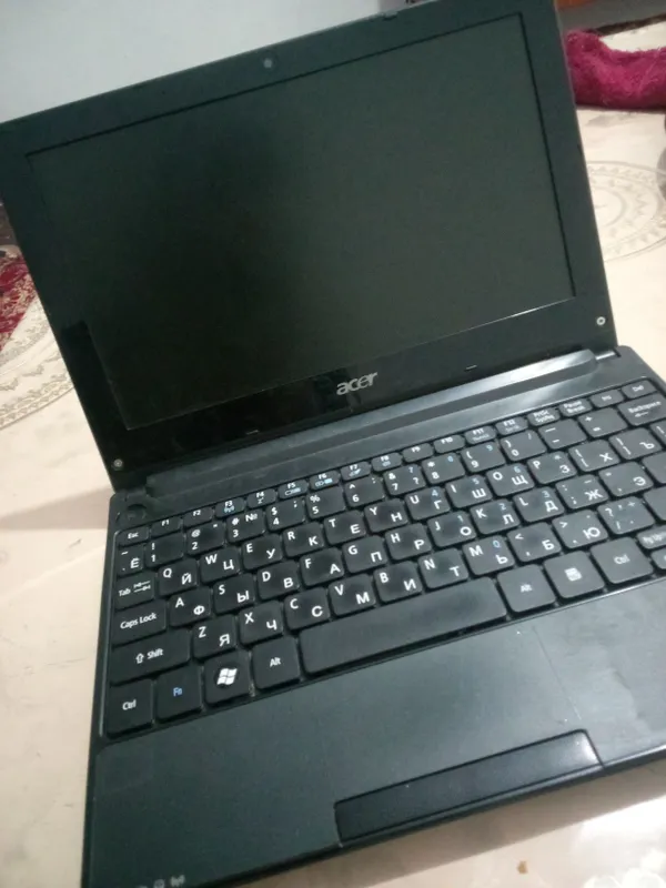 Netbook sotiladi