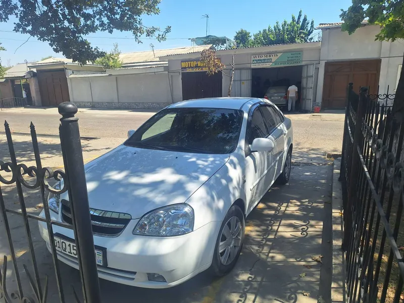 Chevrolet Lacetti 1.8