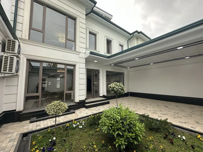 Енги уй Юнусобод 16 квартал рўпарасида бетонкадан 500 м