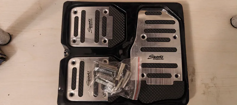 Avtomobil uchun pedal qoplamalari 3