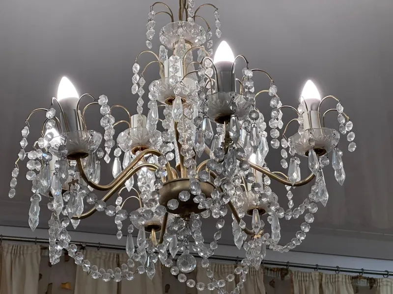 Роскошная хрустальная люстра (классика) — фото 2