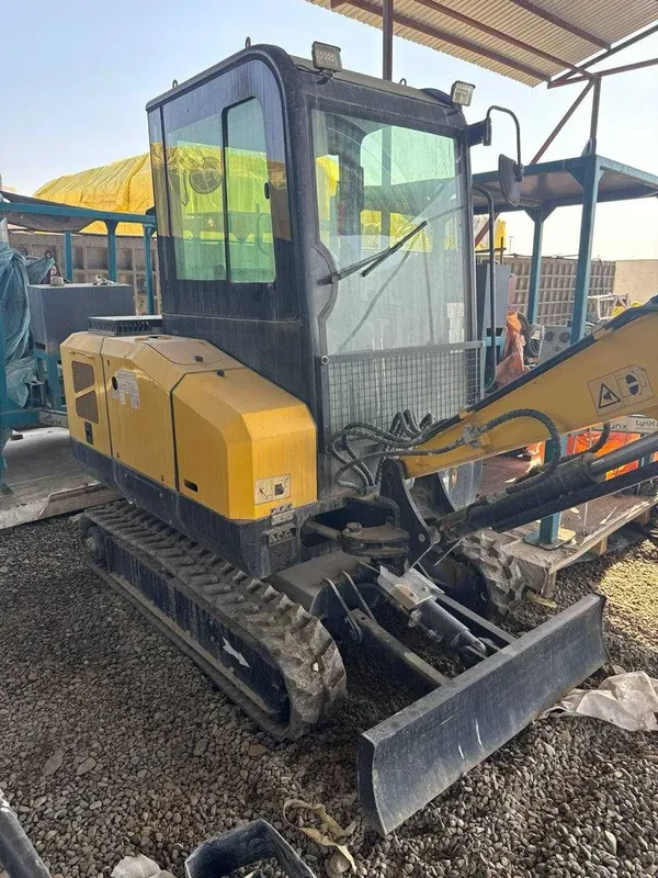 Yangi Mini Ekskavator Sotiladi – 2023-yil 2 Yangi Mini Ekskavator Sotiladi – 2023-yil 2