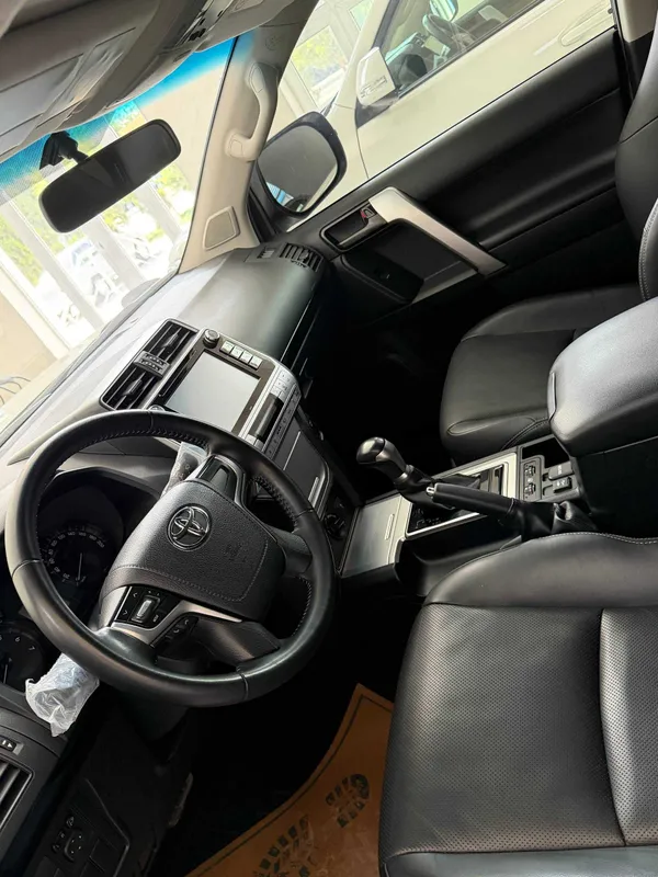 Toyota Land Cruiser Prado 150 — фото 2