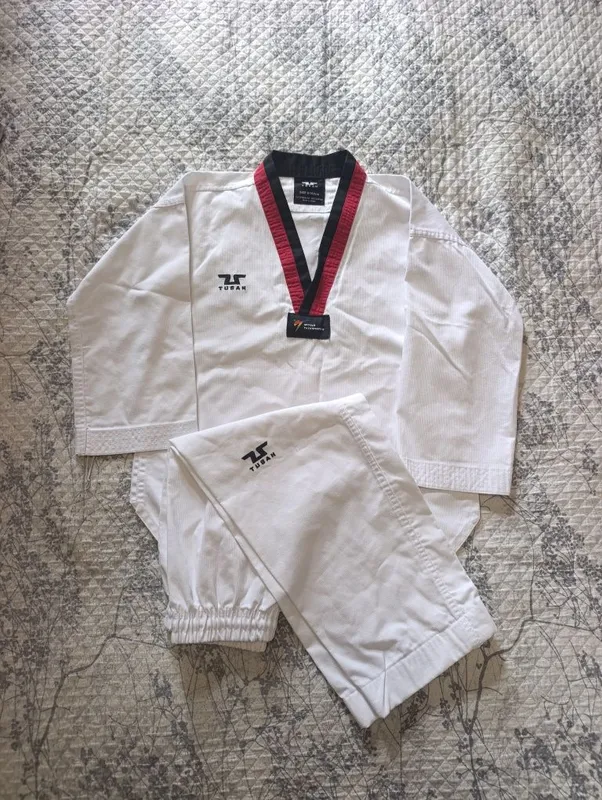 кимоно для Taekwondo