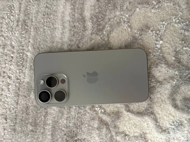 iPhone 1 iPhone 1