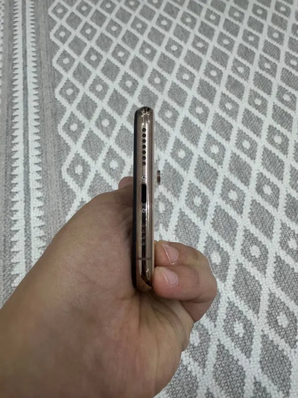 Айфон xs max gold 3