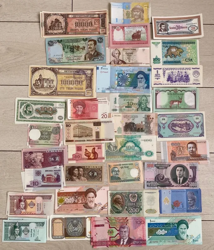 Продаётся банкнот разных стран мира — фото 1
