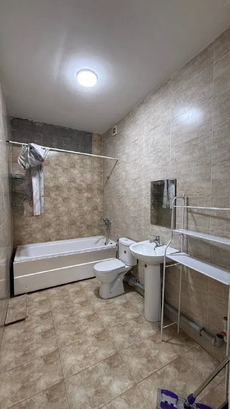 4-комнатная квартира, 117 м², Яшнабад 4