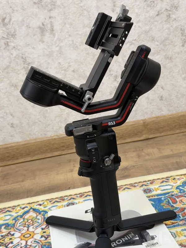 DJI Ronin RS3 Ideal 4 DJI Ronin RS3 Ideal 4