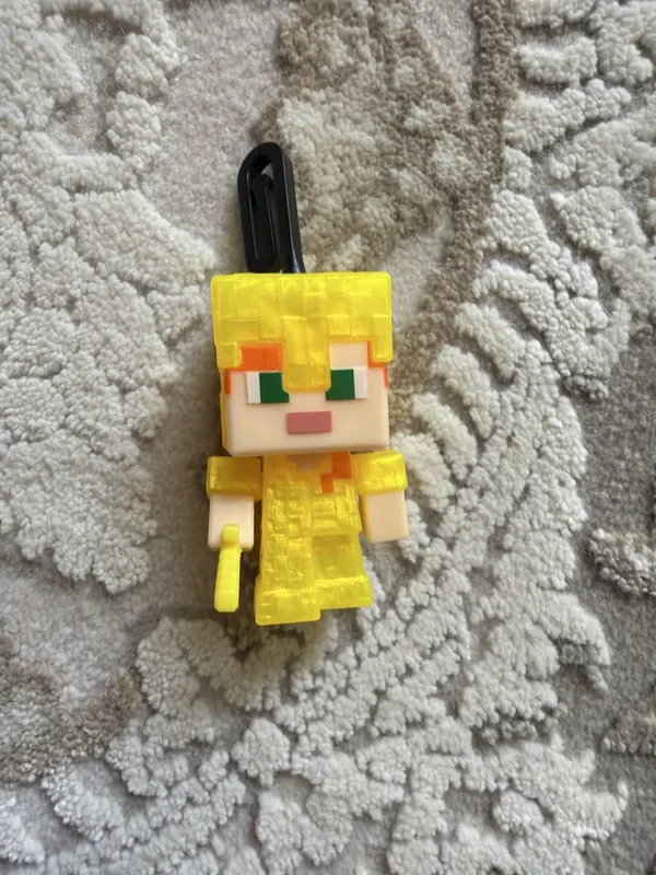 Alex из киндер joy 1 Alex из киндер joy 1