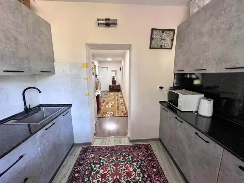 Срочно продается квартира, своя, г.Гулистан