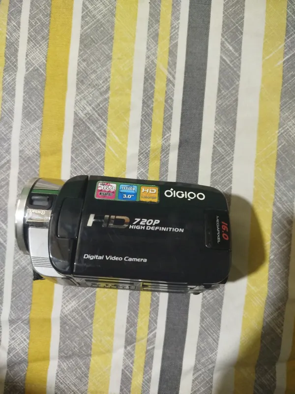 VLUU NV20 Camera sotiladi 4 VLUU NV20 Camera sotiladi 4
