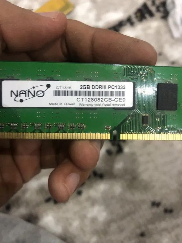 Ddr3 / 2 gb /2 gb ikkalasi 4 gb — фото 1