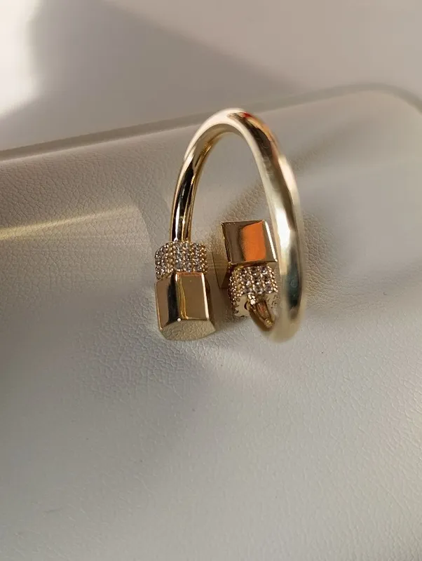 Золотое кольцо CARTIER Турецкая изделия проба 585 вес 3,31 раз19,5 — фото 5