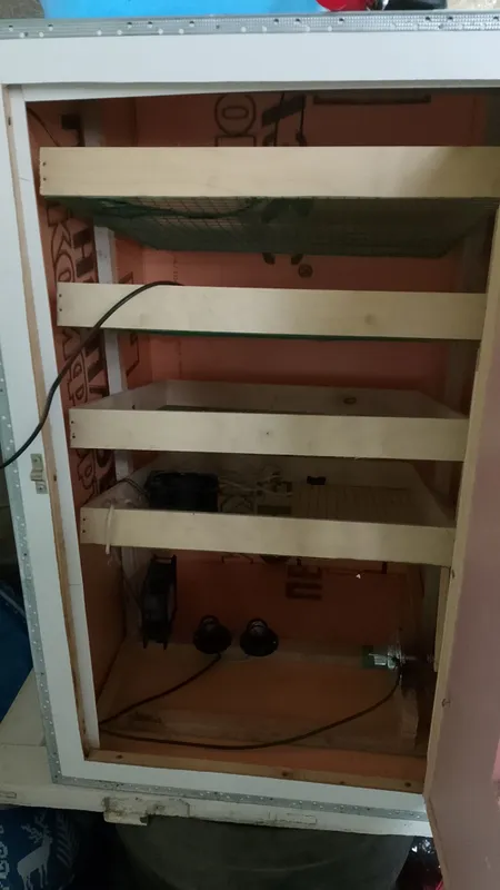 Продаётся инкубатор. 2 Продаётся инкубатор. 2