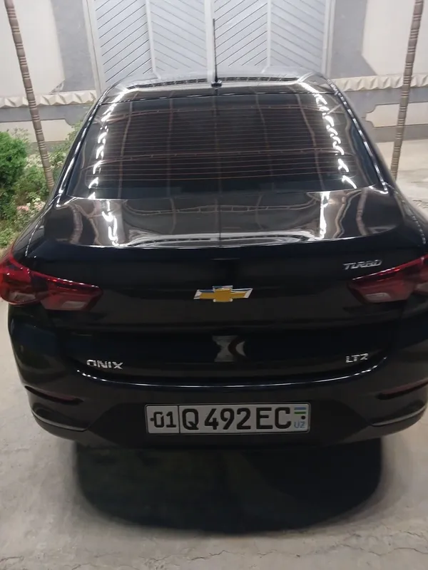 Onix ltz 2023 qora propan gazi bor — фото 1